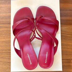 Reformation Deep Red Strappy Square-Toe heeled Sandals